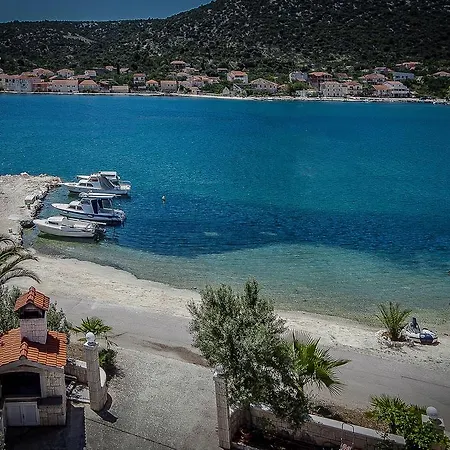 Albatros Vinišće