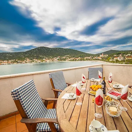 Appartamento Albatros Vinišće