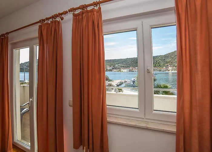 Albatros * Vinišće